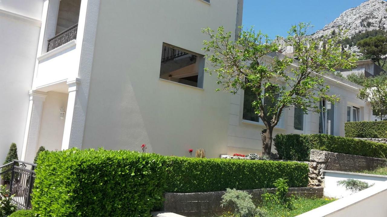 Guest House Fenix 브렐라 외부 사진