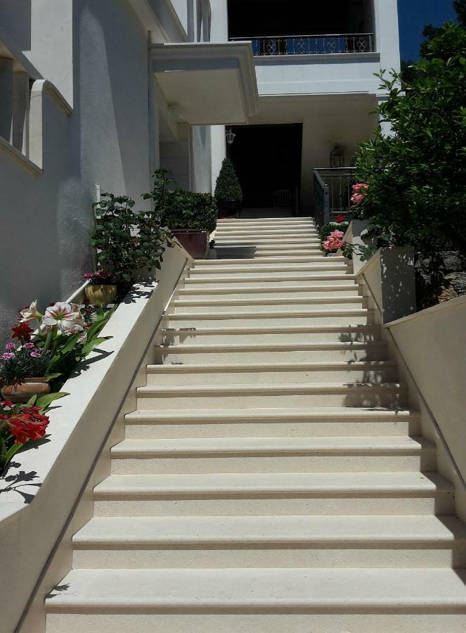 Guest House Fenix 브렐라 외부 사진