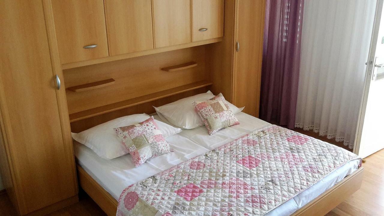 Guest House Fenix 브렐라 외부 사진