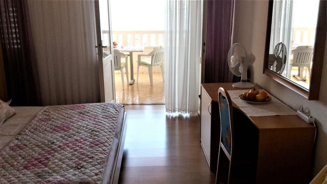 Guest House Fenix 브렐라 외부 사진